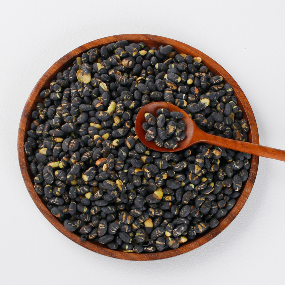품질좋은 수입 햇 볶은 서리태 콩 1kg 볶음 검은콩 검정콩 뻥튀기 속청